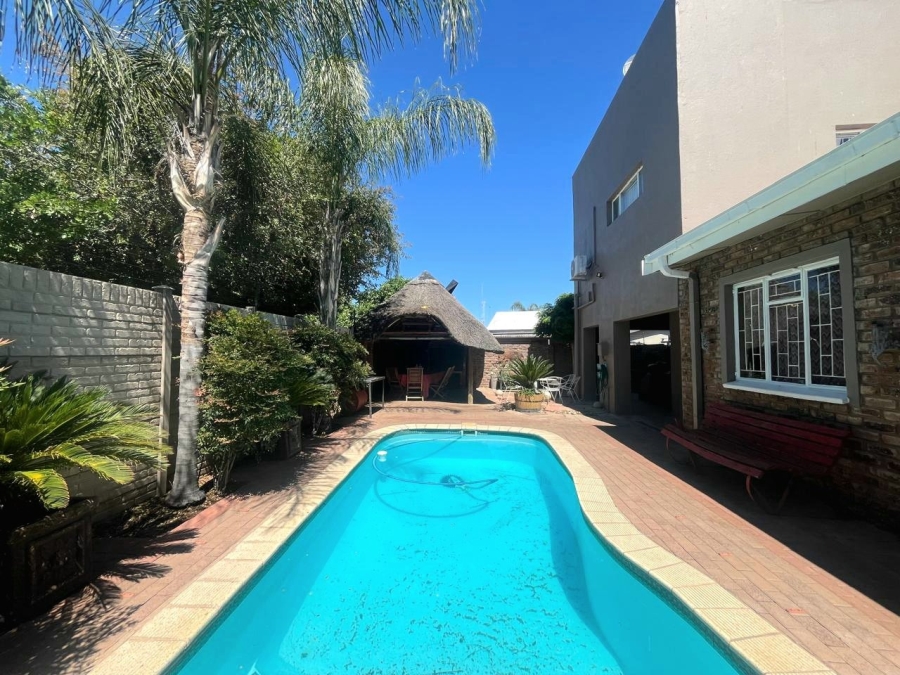 5 Bedroom Property for Sale in Blydeville Northern Cape